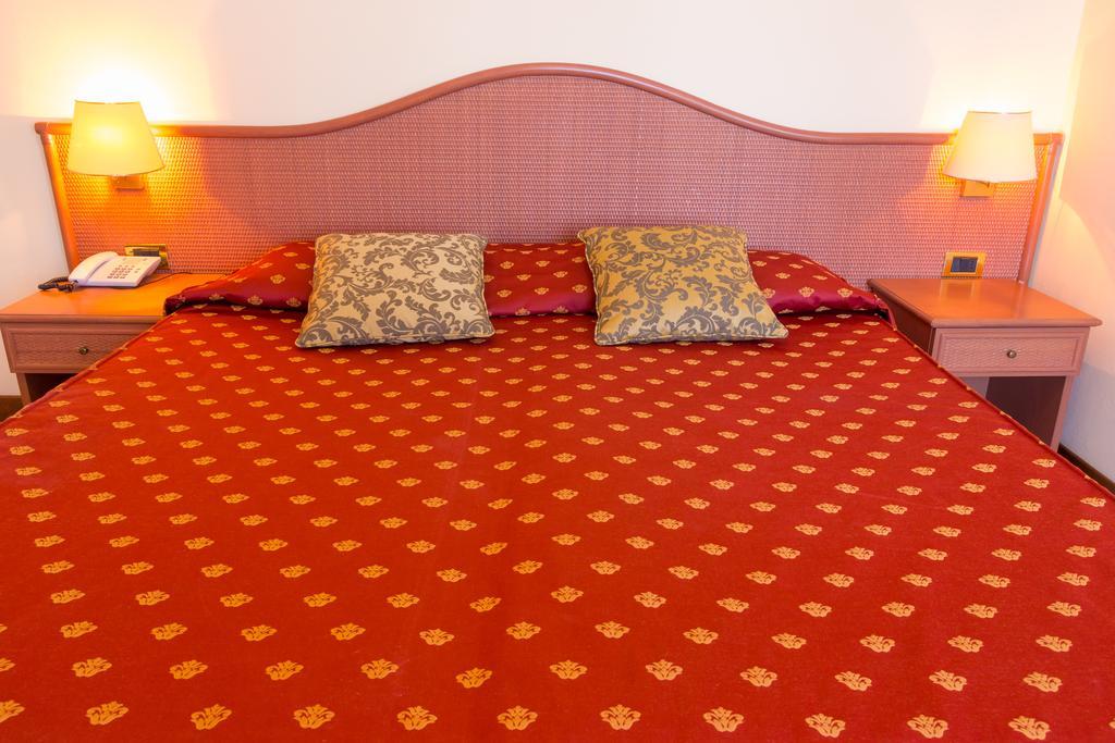 Hotel Principe Μπιμπιόνε Εξωτερικό φωτογραφία